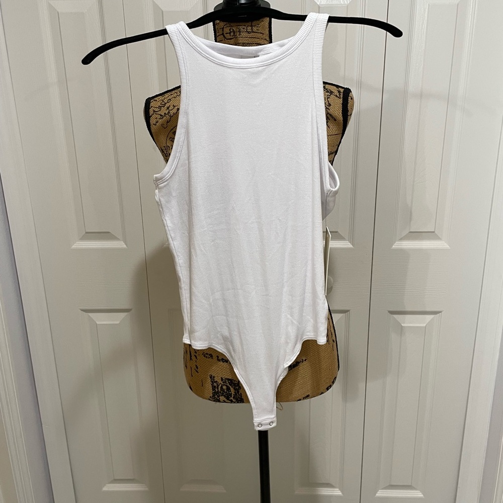 NEW Joie White Sleeveless Fitted Bodysuit Sz M